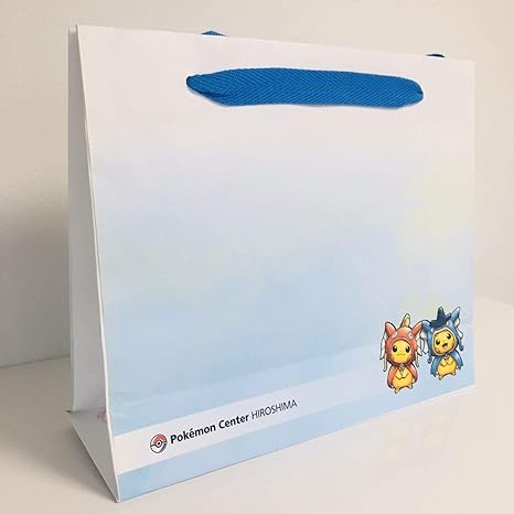 Amazon Co Jp ポケモンセンター広島限定ヒロシマ紙袋紙製ショッピングバッグショッパーコイキングごっこピカチュウギャラドス ホビー