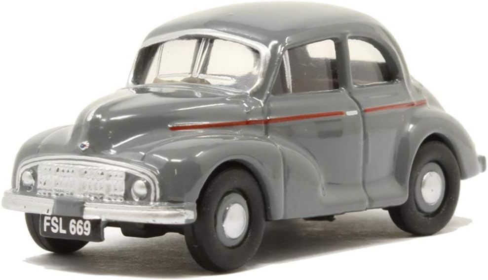 Oxford Diecast 1/76 Classic Mini Cooper – Mr. Bean Style, Green With Case, 2023 New