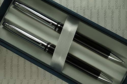 Cross Executive Companion Classic Avatar Tuxedo with extremely polished Appointment , Extremely Polished Chrome cap and appointments and Distinctive Cross Mid Ring signature , Pen & 0.7mm Pencil Set