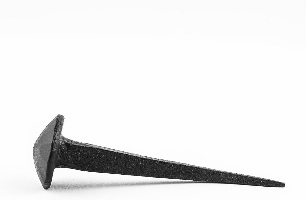 Traditional Decorative Wrought Iron Nails Clavos Round Head Iron Nails 1 Inch Diameter Head 2 1/