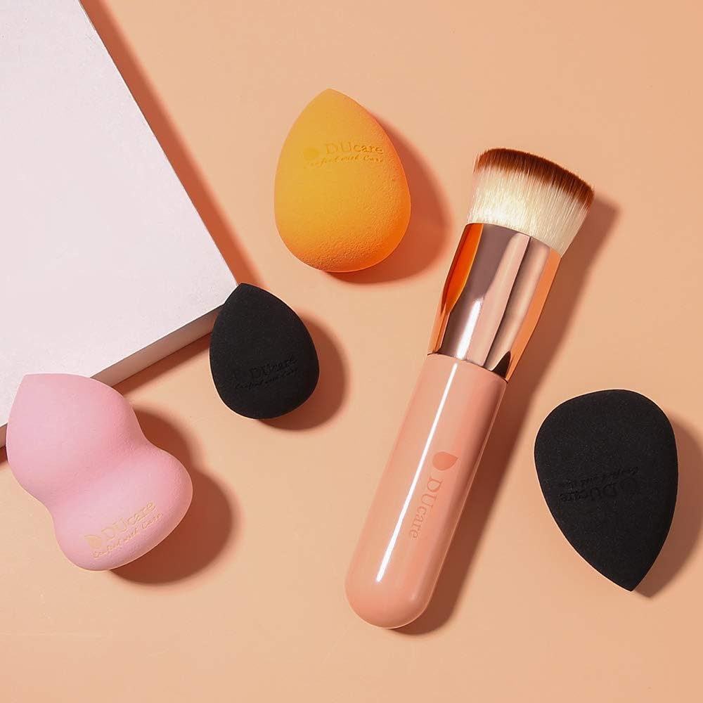 DUcare 5Pcs Makeup Sponge and Foundation Brush Set, Non-Latex Beauty Blenders, Flat Top Kabuki Brush - Image 3