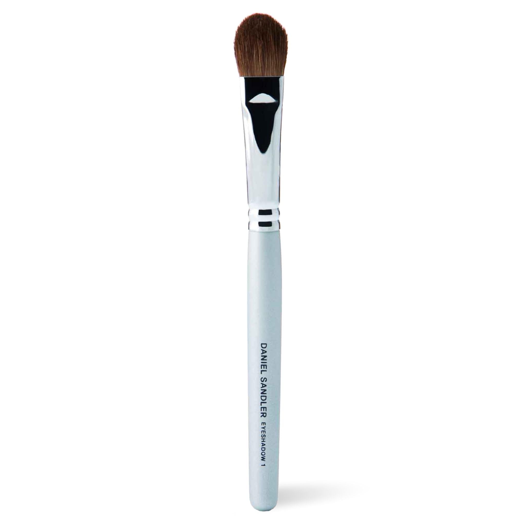 Daniel Sandler EYESHADOW 1 BRUSH - Super-Soft, Natural Hair Bristles for Flawless Eyeshadow Application - Handbag-Sized, Travel-Friendly Makeup Brush - Award-Winning Quality