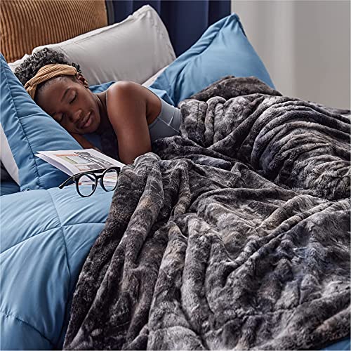 Bedsure Faux Fur King Size Blanket for Bed Black Fuzzy Plush Fluffy Soft Warm Thick Reversible