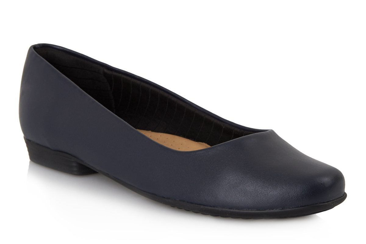 navy blue cabin crew shoes