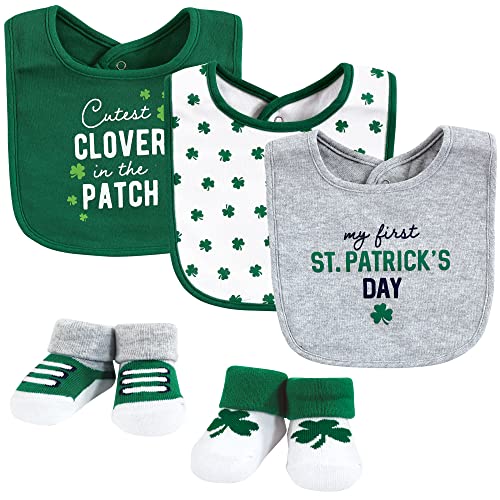 Hudson Baby Unisex Baby Cotton Bib and Sock Set, Cutest Clover, One Size