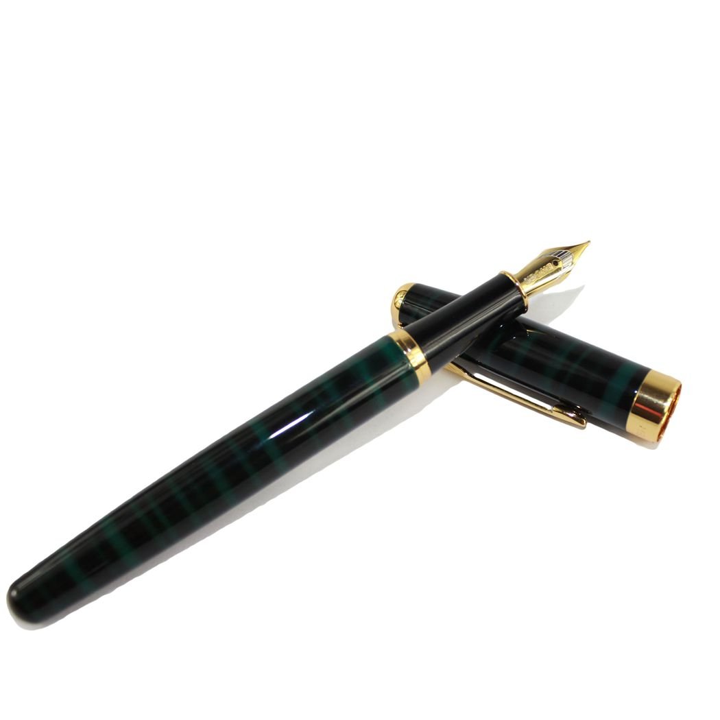 Gullor Executive Arrow Iridium Medium Nib Fountain Pen Baoer 388 Black and Green Stripes