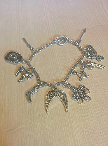 The Ultimate Walking Dead Gift Set - 5 items