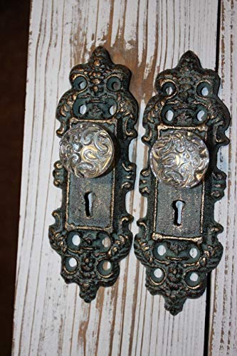 Set of 6 Skeleton Keyhole Design Cabinet Pull, Patterned Glass Knob Bronze-Look cast Iron Backplate, Center Space 5 1/4 inch, Back Plate 7 3/8 inches, HW-63