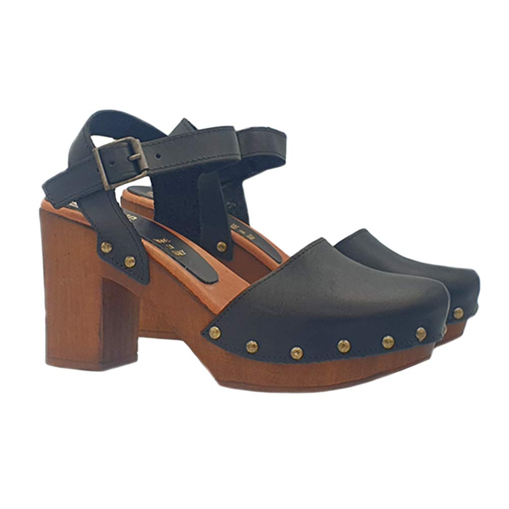 kiara clogs