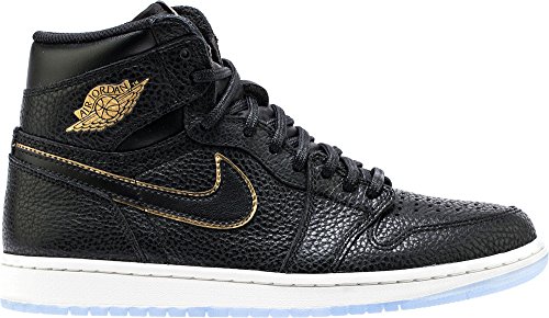 NIKE Mens' Air Jordan Retro 1 Hi OG Lifestyle Shoe