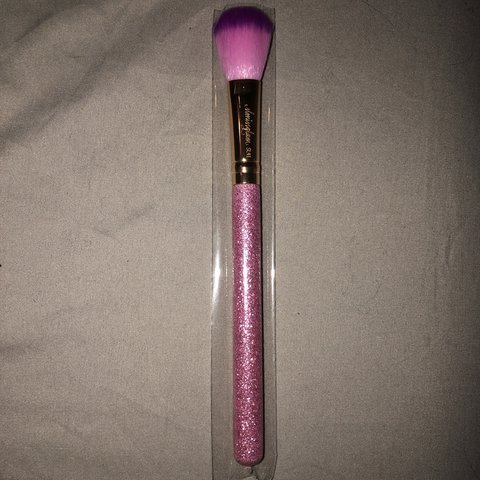 slmissglam p40 round blusher brush