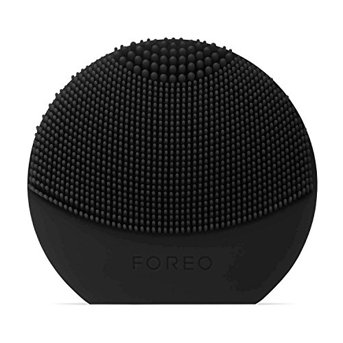 FOREO LUNA play plus: Portable Facial Cleansing Brush, Midnight
