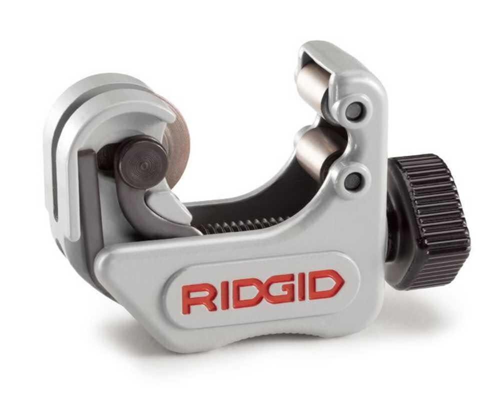 RIDGID 97787 Model 117 Close Quarters AUTOFEED Tubing Cutter, 3/16-inch to 15/16-inch Tube Cutter