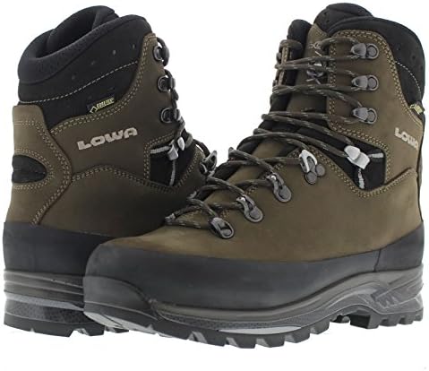 lowa tibet gtx hiking boots