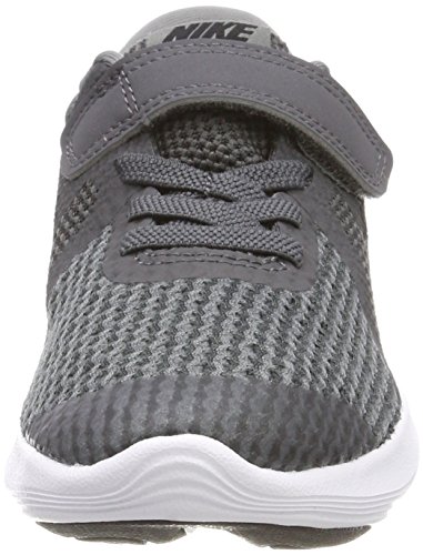 youth nike revolution 4