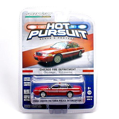 Greenlight Collectibles Hot Pursuit Series 13 - Chicago Fire Department Ford Crown Victoria