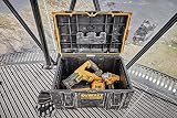 DEWALT DS300 Toolbox IP65 Seal 50kg Auto-Latching Removable Tray Tracker-Ready view 16