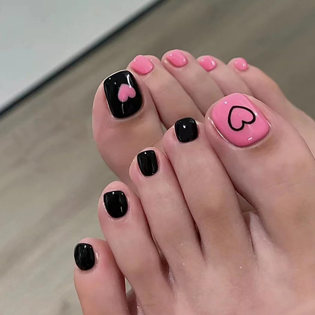 Handcess Glossy False Toenails Black Pink Press on Toe Nail Heart Fake Toenails Full Cover Acrylic Toe Nail Art Tips for Women and Girls 24Pcs