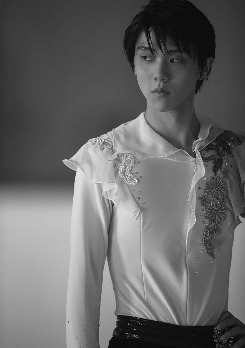 高質で安価 送料無料 光 Be The Light Exhibition And Ice Show 11 羽生結弦大型写真集 本 在庫有 Farmerscentre Com Ng