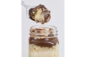 Gourmet Cake in a Jar - Hazelnut Cake in Jar with Vanila Cake Layered with Hazelnut Chocolate Filling and Leche Brigadeiro - Birthday Gift Baskets, Brazilian Brigadeiro, Hazelnut Chocolate, Hazelnut Chocolate Brigadeiro, 3 Leches, 3 Leches Brigadeiro, Dessert Package, Glass Jar, Send a Bakery Fresh Cake to Friends or Family, Hazelnut by Misses Sweet, 6 oz