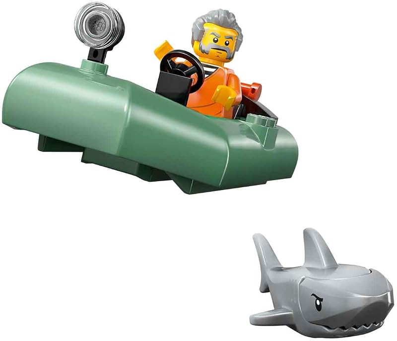 City Police Boat Chase Set - INCL. 2 Boat Toys, 3 Minifigures & a Shark Animal Figure - Gift for 6+ Year Old Boys & Girls - 60456