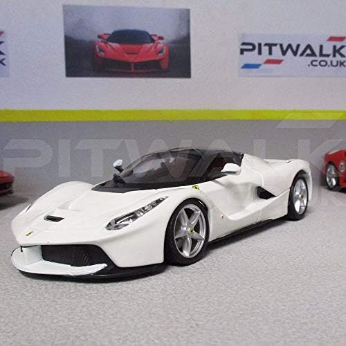 Ferrari La Ferrari F150 Hybrid White 1:24 Scale Die-Cast Model Sports Car