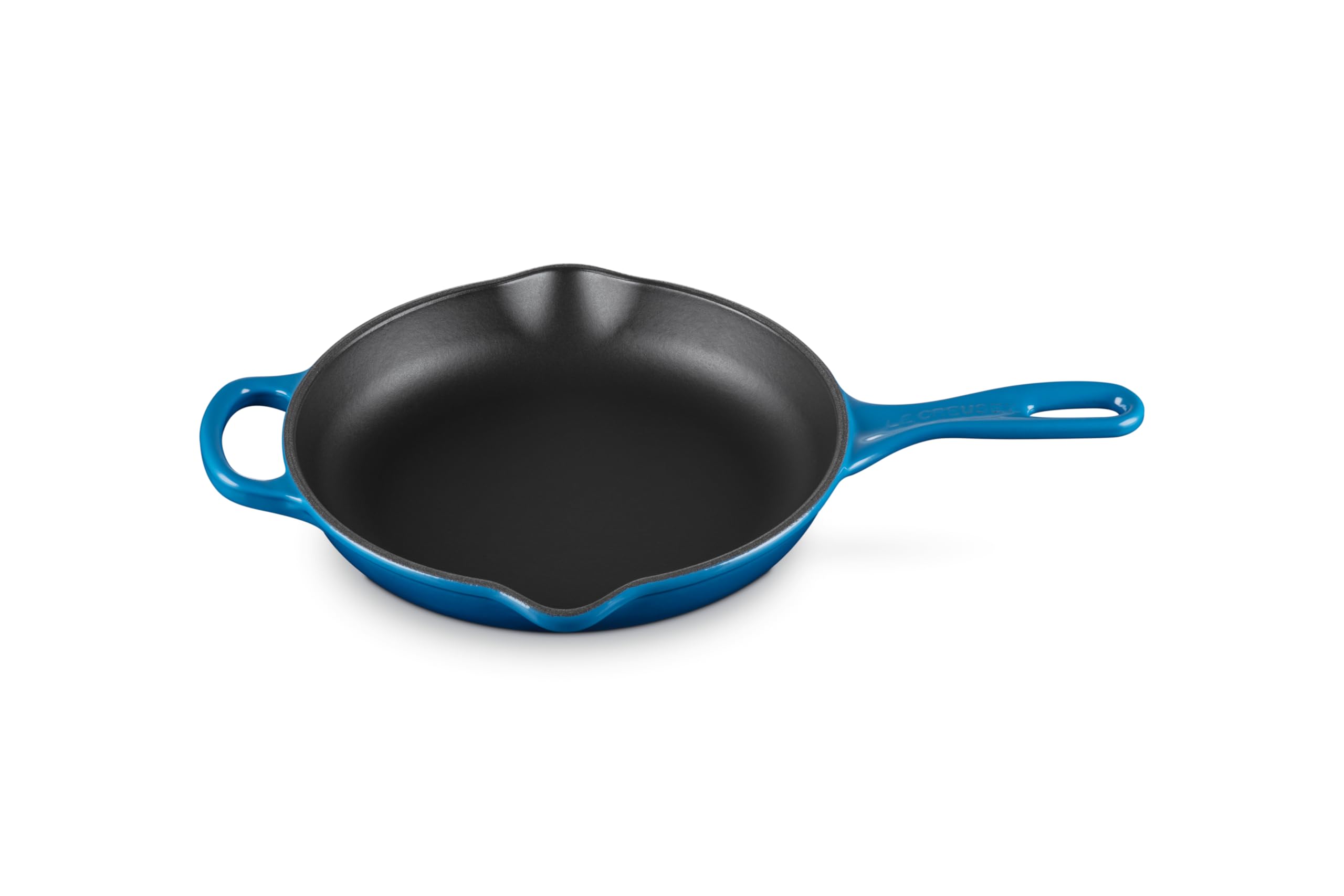 LE CREUSET Signature Enamelled Cast Iron Skillet Frying Pan with Helper Handle and Two Pouring Lips, for All Hob Types and Ovens, 23 cm, Marseille Blue, 201822320