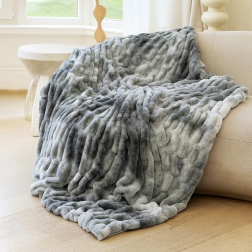 blunique Ultra Soft Faux Fur Throw Blanket