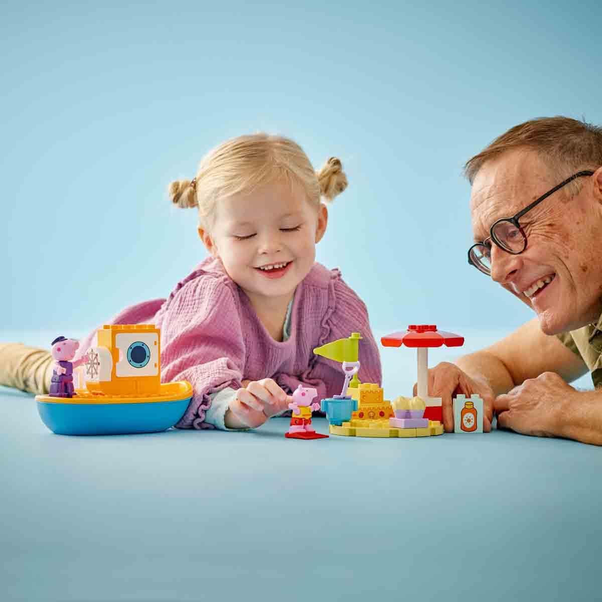 LEGO DUPLO Peppas Bootsausflug: Spielset mit Spielzeugboot zum Bauen und Umbauen mit 2 Figuren, kreatives Spielzeug, Geschenk-Idee für Kinder ab 2 Jahren, Jungen und Mädchen 10432 9