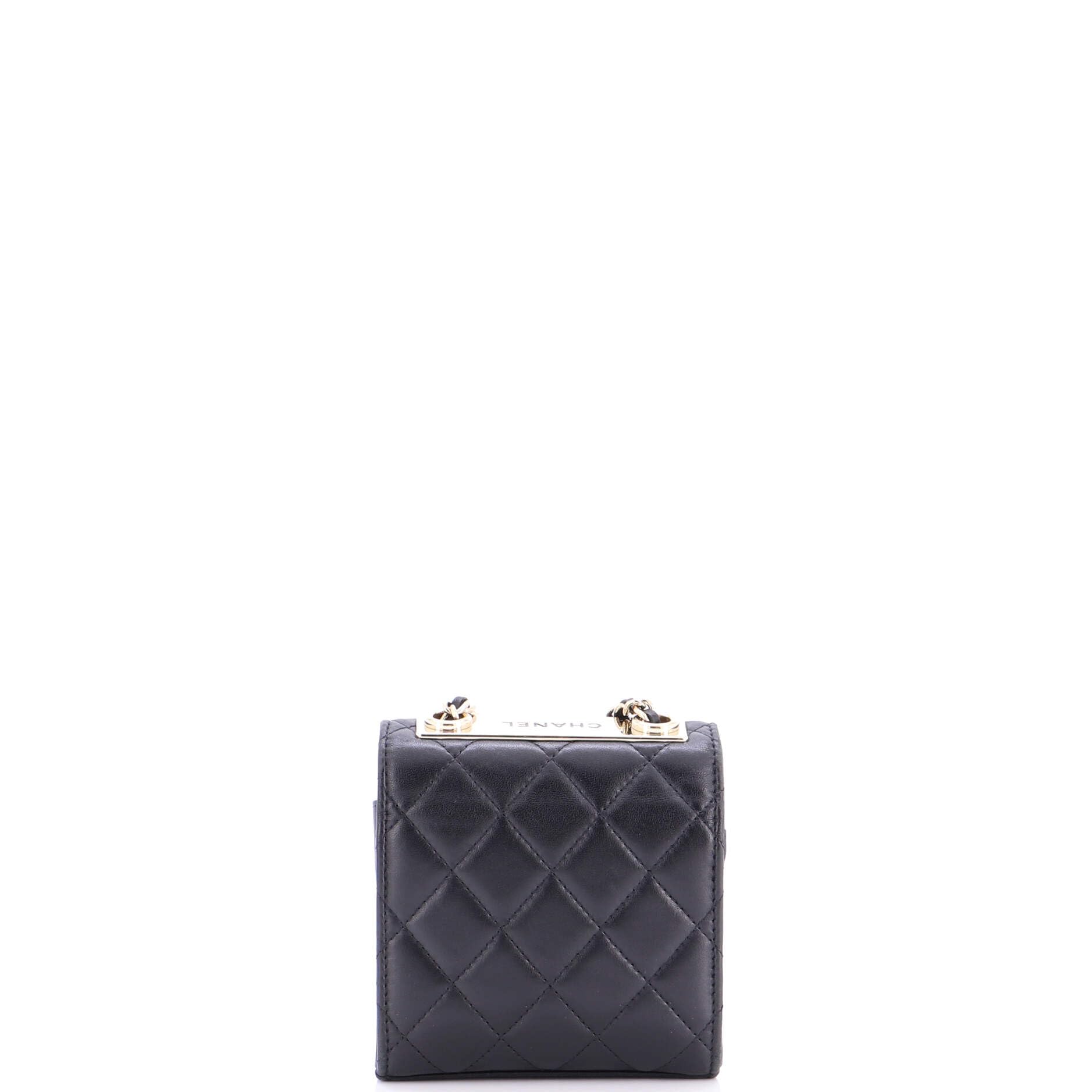 CHANEL Pre-Loved Trendy CC Clutch with Chain Quilted Lambskin Small, Black