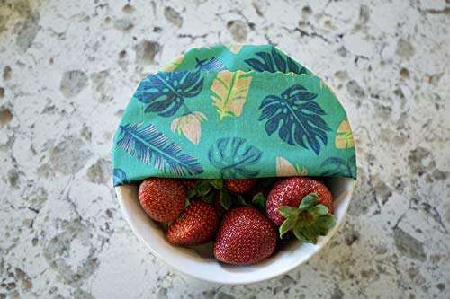Meli Wraps Beeswax Wraps - Reusable Food Wrap Alternative to Plastic Wrap. Certified Organic Cotton, Naturally Antibacterial. 3-Pack includes sizes (SML) in Tropical Papaya Print - Thumbnail 5