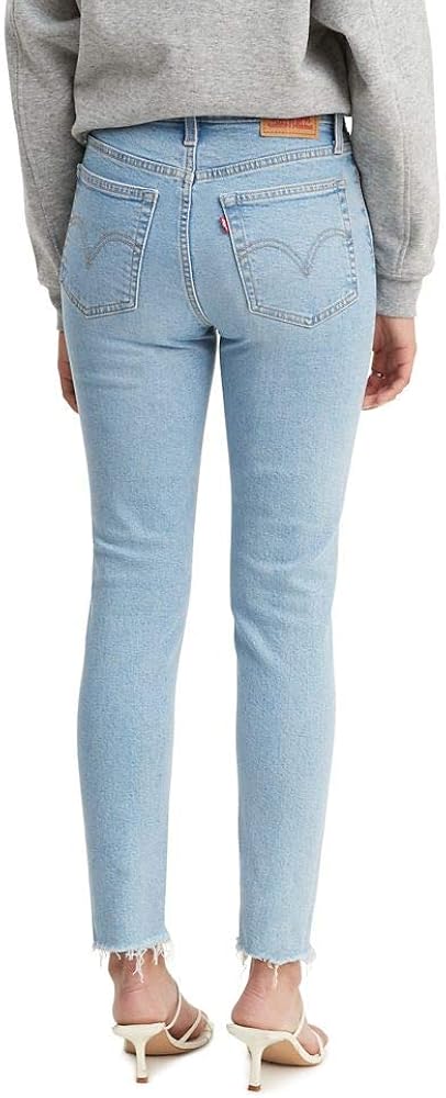 Levi's Women's Wedgie Skinny Jeans (Standard and Plus) at  Women's Jeans store