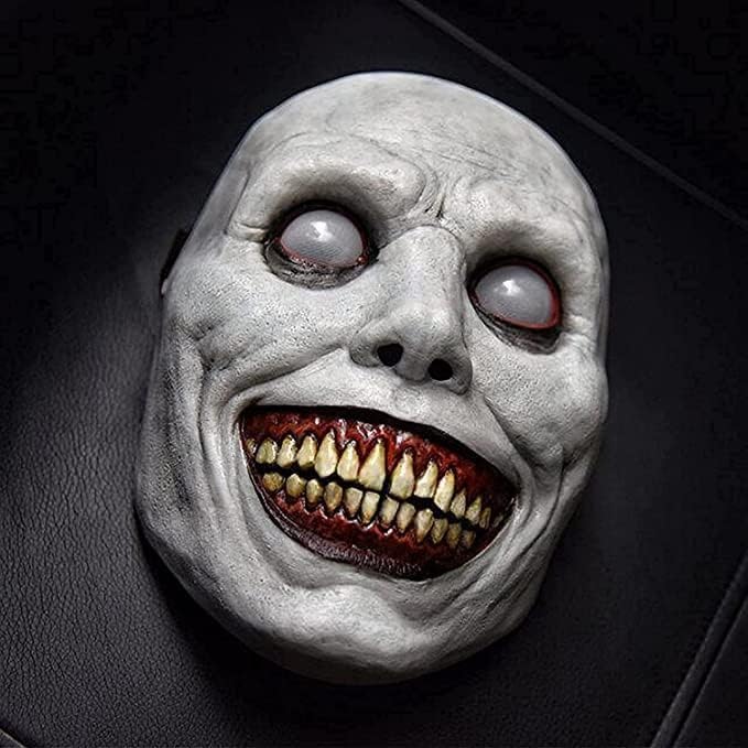 Amazon.com: Trick Or Treat Studios The Exorcist Regan Deluxe