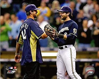 Amazon Com Ryan Braun Aaron Rodgers Milwaukee Brewers Mlb Photo Size 8 X 10 Clothing
