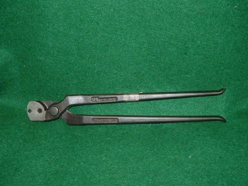 Mustad Crease Nail Puller (Black)