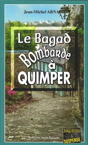 Le  bagad bombarde à Quimper