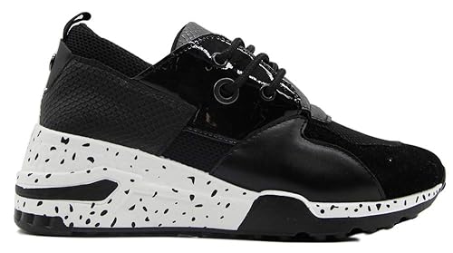 comfortable chunky sneakers