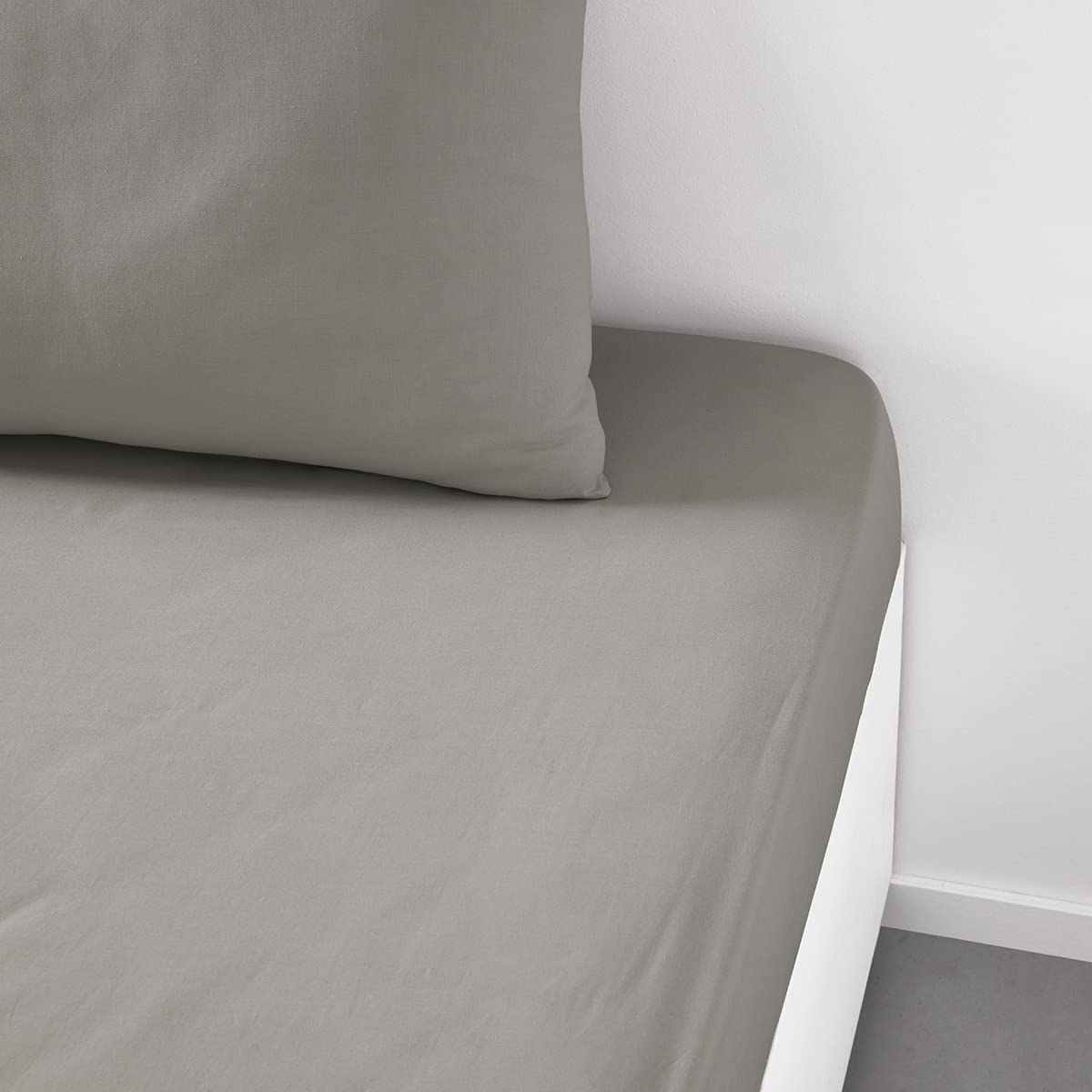 TODAY Essential Fitted Sheet, 140 x 190 cm, Double, 100% Cotton, Plain