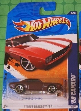 Hot Wheels 2011 88/244 Street Beasts 8/10 '69 Camaro Want It All