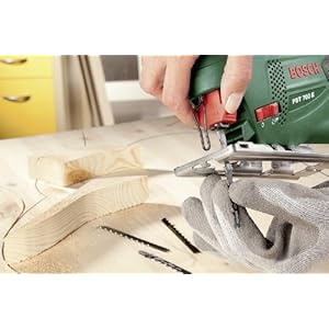 Bosch Stichsäge PST 700 E (1x Sägeblatt, Koffer, 500 Watt) – Bild 4