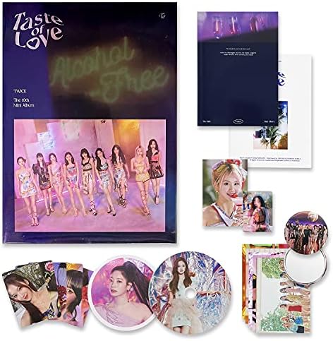 ITZY 1st Album - IT'Z ICY [ ICY ver. ] CD + Photobook + Photocards
