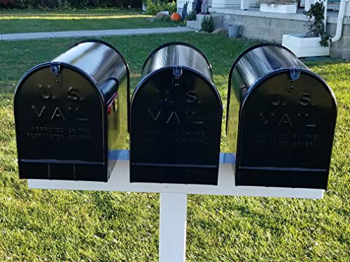 Handy Post for 3 XL Mailboxes, 42-in x 40-in, White, Vinyl Sleeve