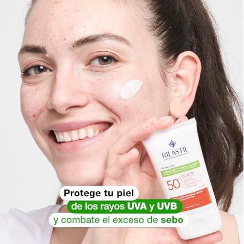 - Acnestil, Solar Facial SPF50+ Matificante, 40 ml