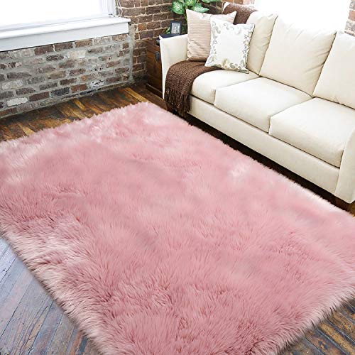 LOCHAS Luxury Faux Fur Sheepskin Rug Large Fluffy Rugs 4x6 Feet, Soft