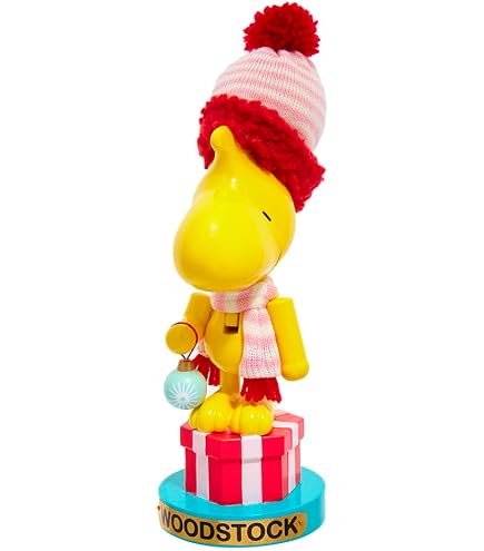 Amazon.com: Peanuts Kurt Adler PN6801L Snoopy Nutcracker, 10-Inch