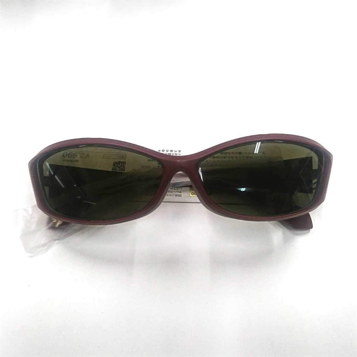 Amazon ワンピース One Piece Jinsコラボメガネ サングラス第1弾op 004ウソップイメージ専用ケース メガネ拭き 特典巾着付属 おもちゃ おもちゃ