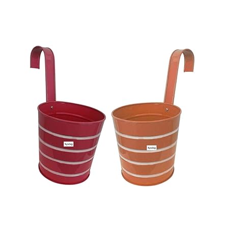 Set of Two Strong Ribbed Metal planters for Indoor Decor