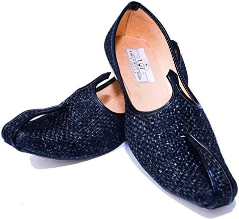 Unique World Trade Men's Black Jutti and Sherwani (Mojari) UWT05