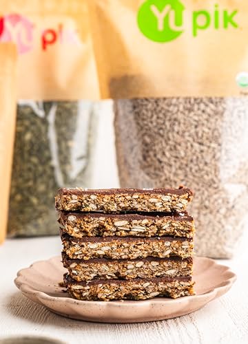 YUPIK RAW PUMPKIN SEEDS, NO SHELL, 1 LB (16 OZ), GMO-FREE, GLUTEN-FREE, KOSHER, SHELLED PEPITAS, SALT-FREE, OIL-FREE, PLANT-BASED PROTEIN, SOURCE OF FIBER, HEALTHY SNACKS, IDEAL FOR BAKING & TOPPING
