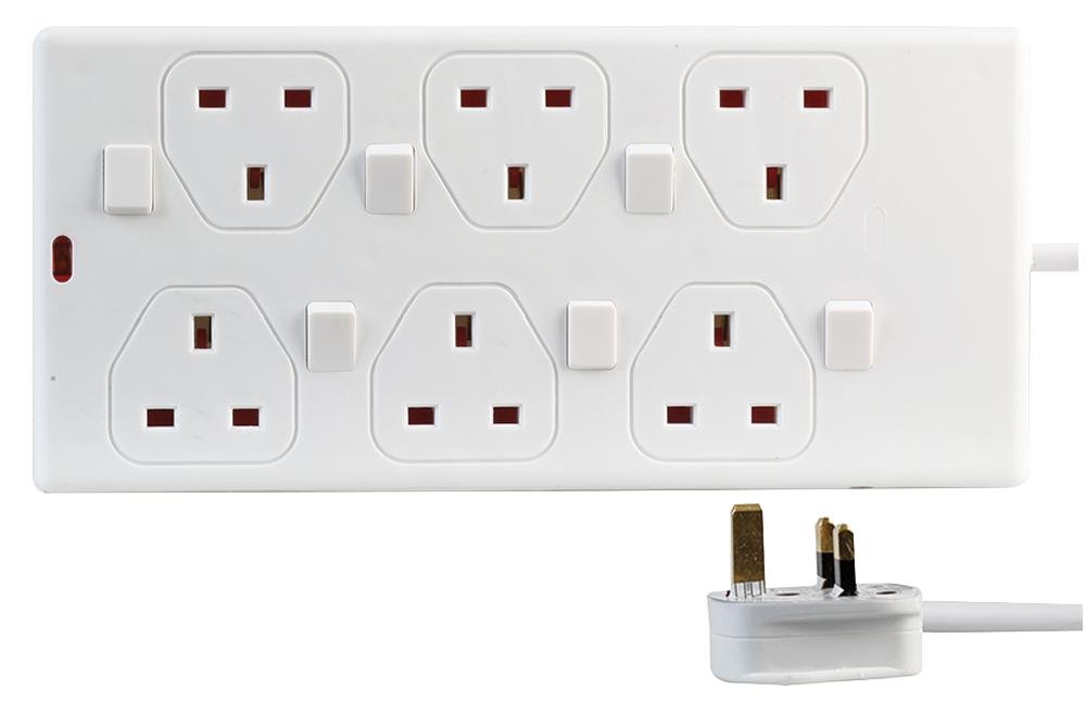 PRO ELEC PEL00029 – 6‑Gang Switched Extension Lead, 2 m, White